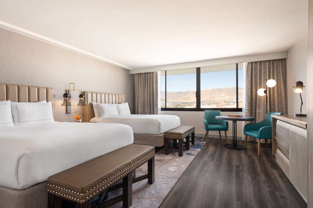 DoubleTree by Hilton San Francisco South Airport Blvd photo 2