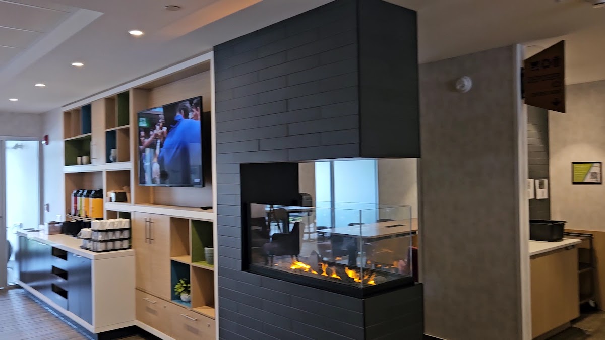 Home2 Suites by Hilton Quebec City photo 2