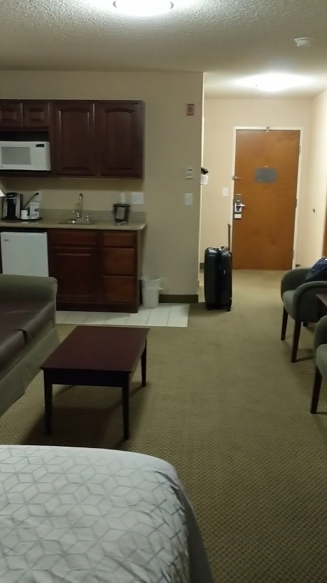 Holiday Inn Express & Suites Dayton North - Tipp City by IHG photo 2