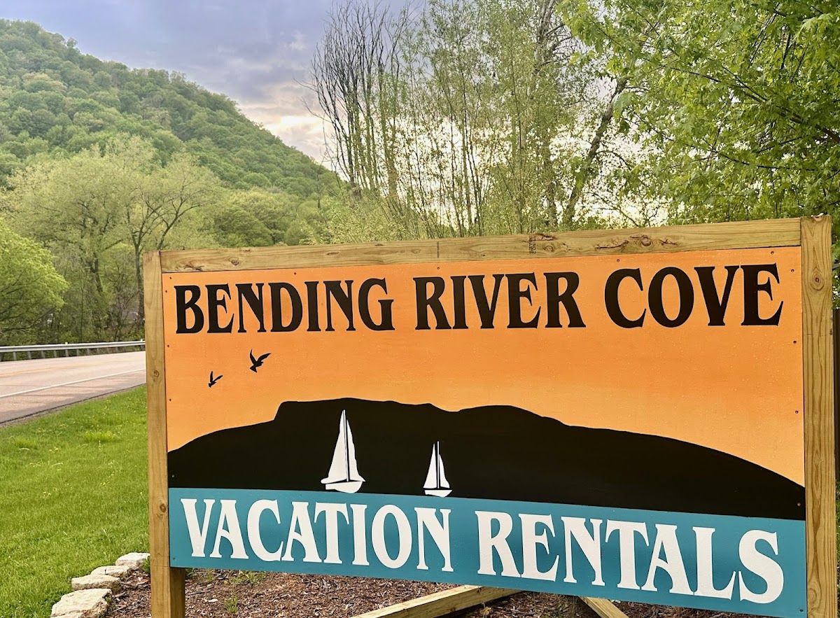 Bending River Cove
