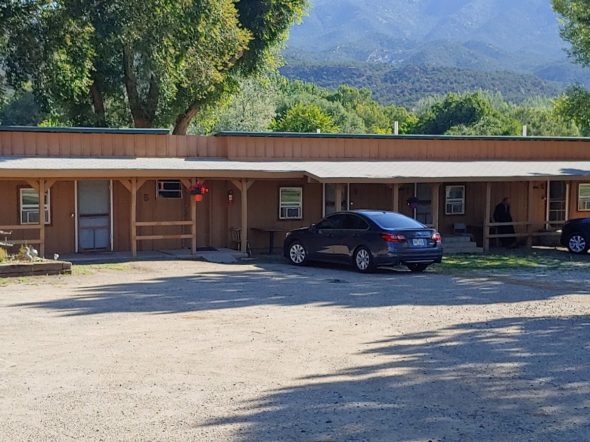 Bandera's Bunkhouse Inc