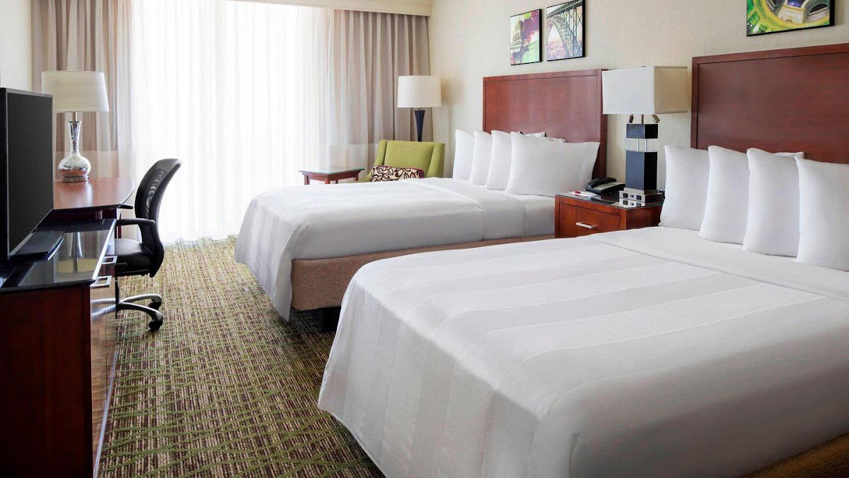 Charleston Marriott Town Center photo 2