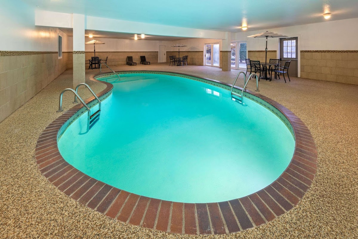 Days Inn by Wyndham Hutchinson photo 3