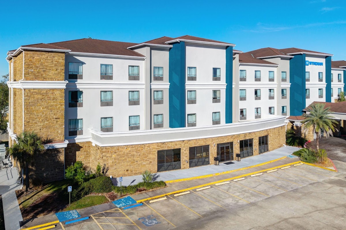 Wyndham Lake Charles