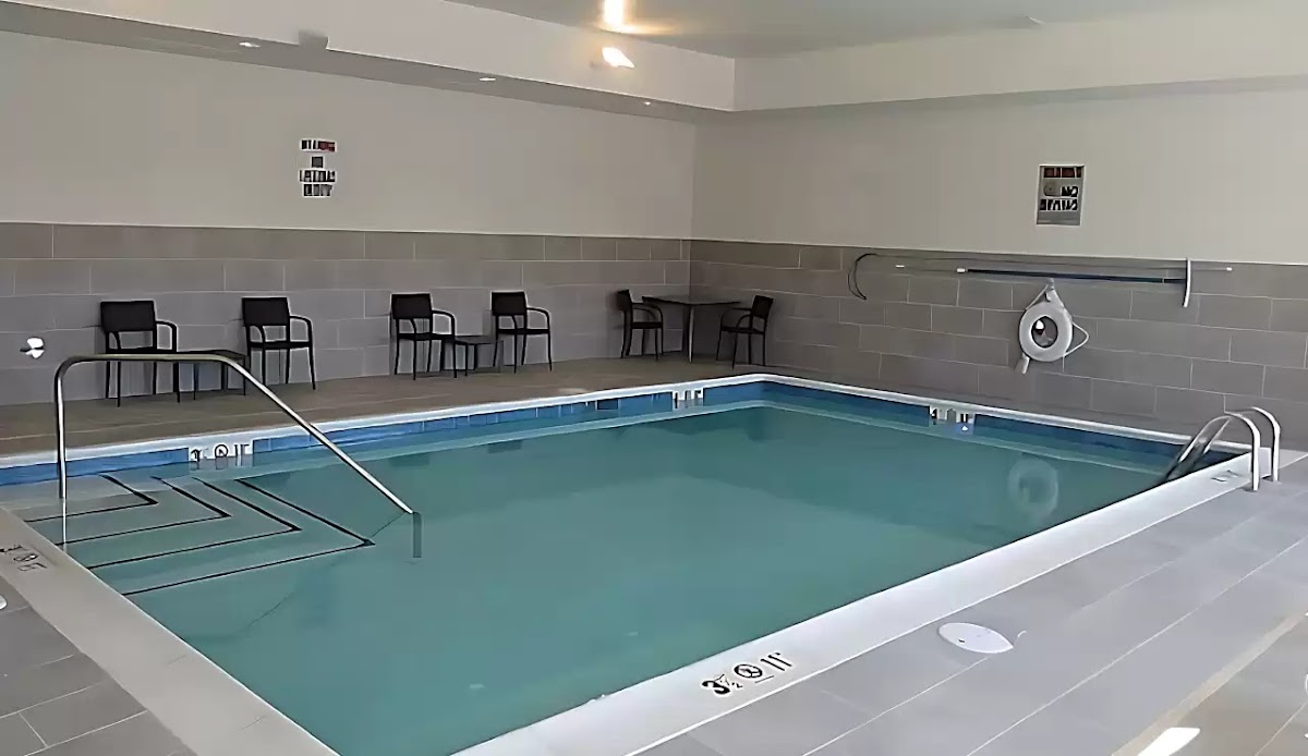 Comfort Suites Richmond East photo 3