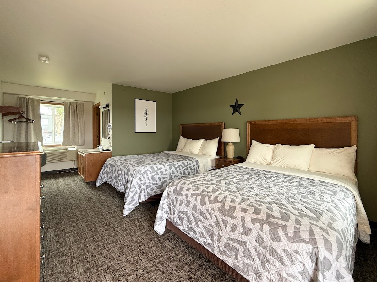 The Trail Inn, RV Sites & Laundromat photo 2