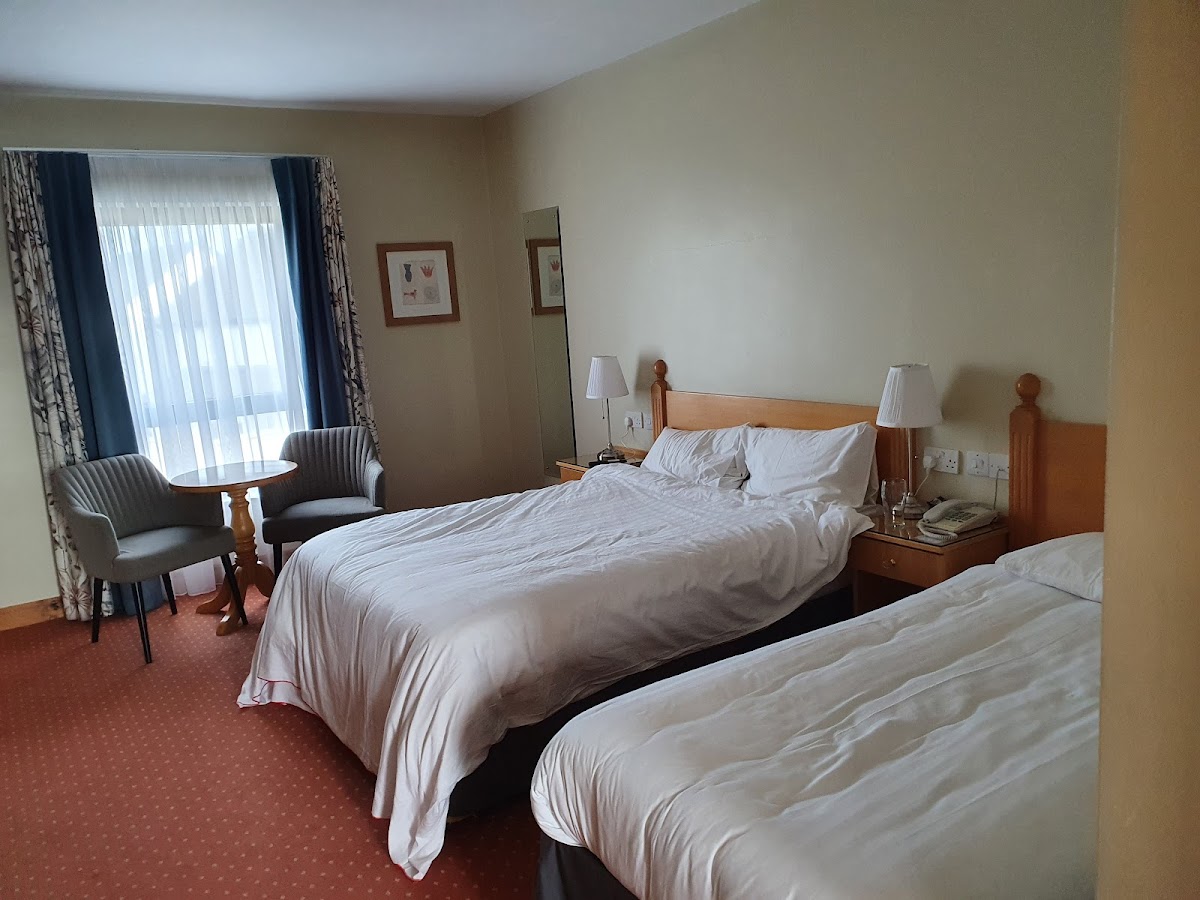 Cromore Halt Guest Inn