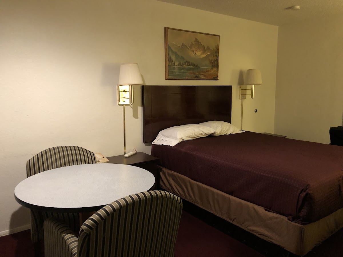 Economy Inn - Alamogordo photo 2