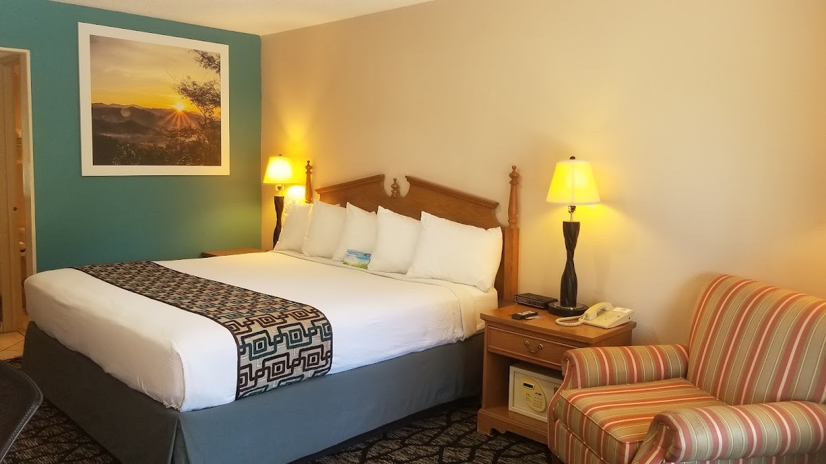 Days Inn by Wyndham Attalla photo 2