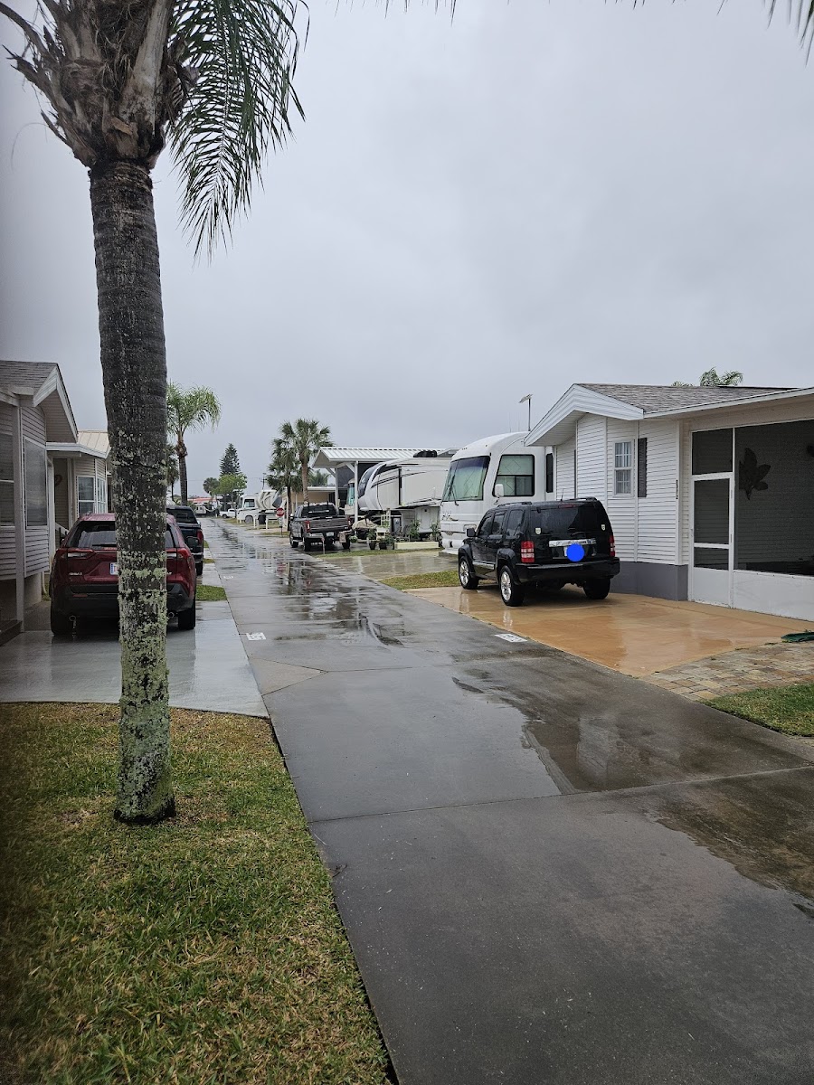 Willow Lakes RV Resort