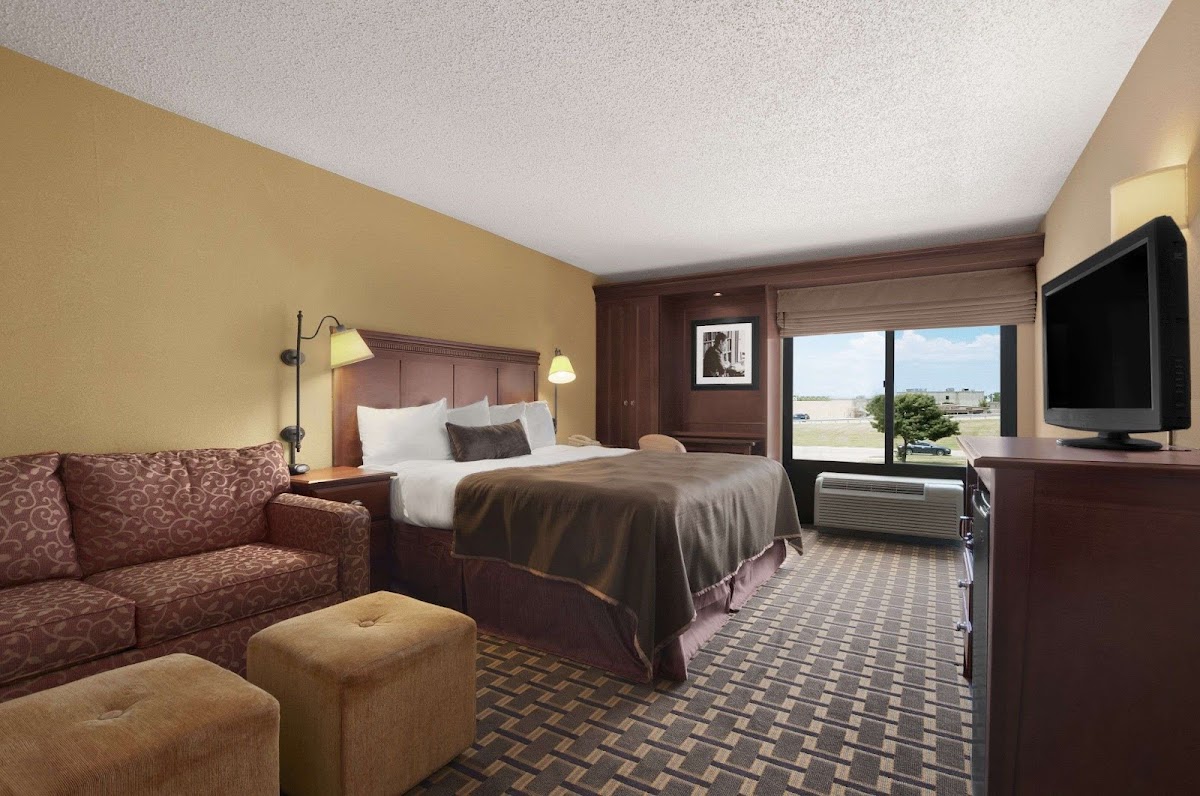 Baymont by Wyndham Lewisville photo 2