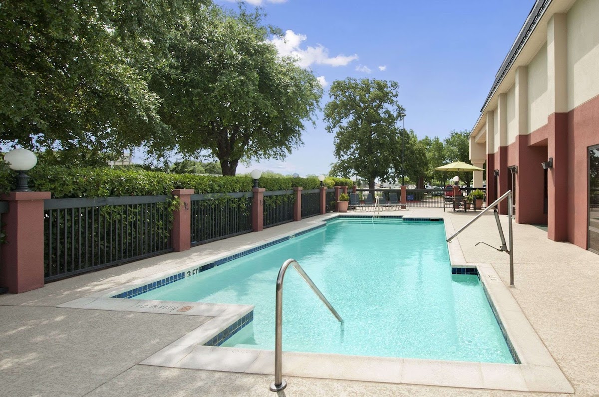 Baymont by Wyndham Lewisville photo 3