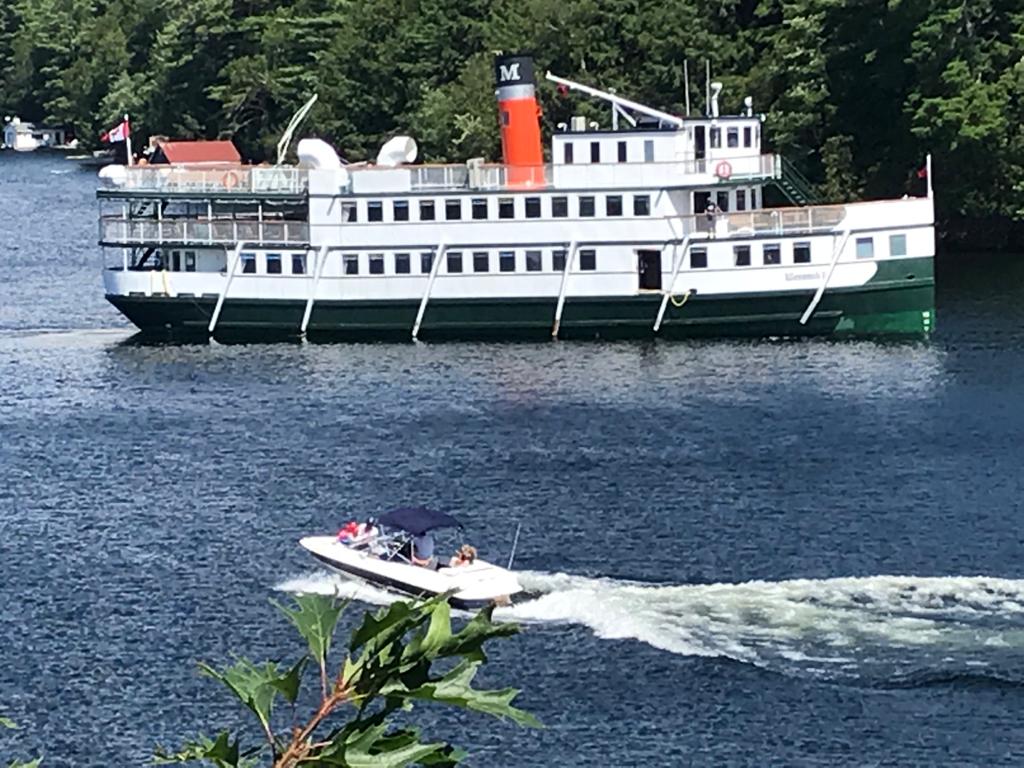 Muskoka Lakes Hotel photo 3