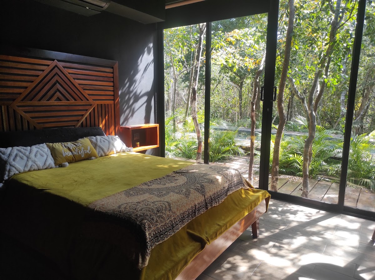Room 9