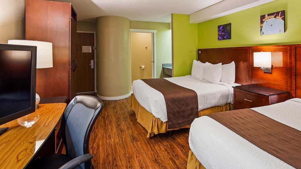 Comfort Suites Independence - Kansas City photo 2