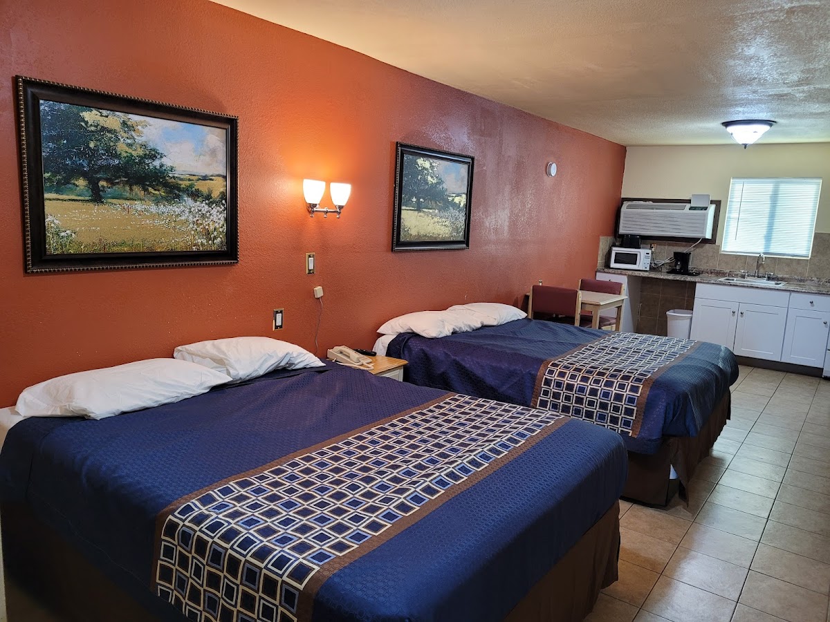 Havasu Inn & Suites