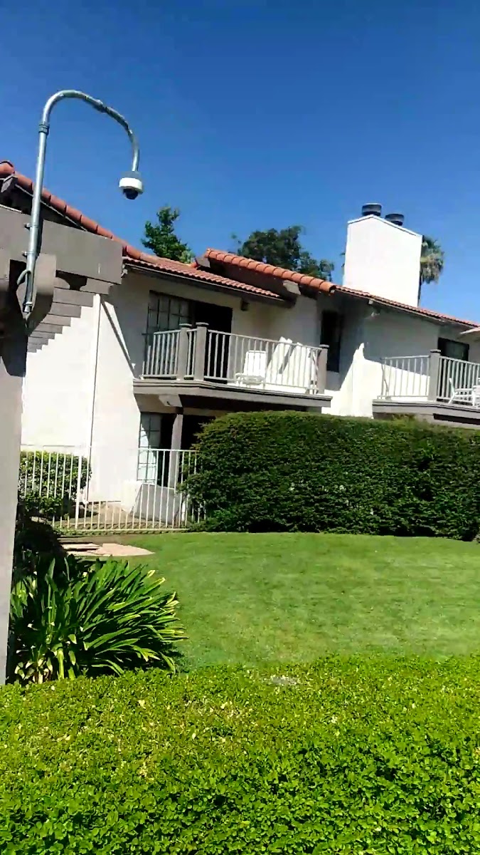 Riviera Oaks Resort & Racquet Club photo 2