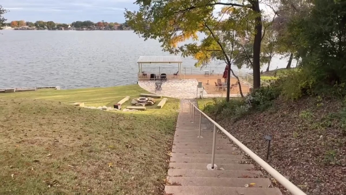 Inn on Lake Granbury a Boutique Hotel photo 2