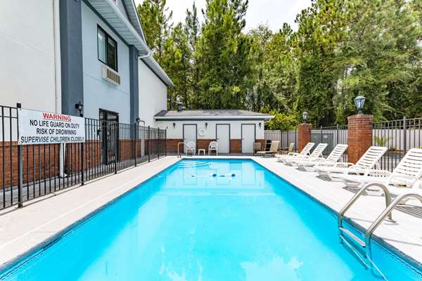 Baymont by Wyndham Jesup photo 3