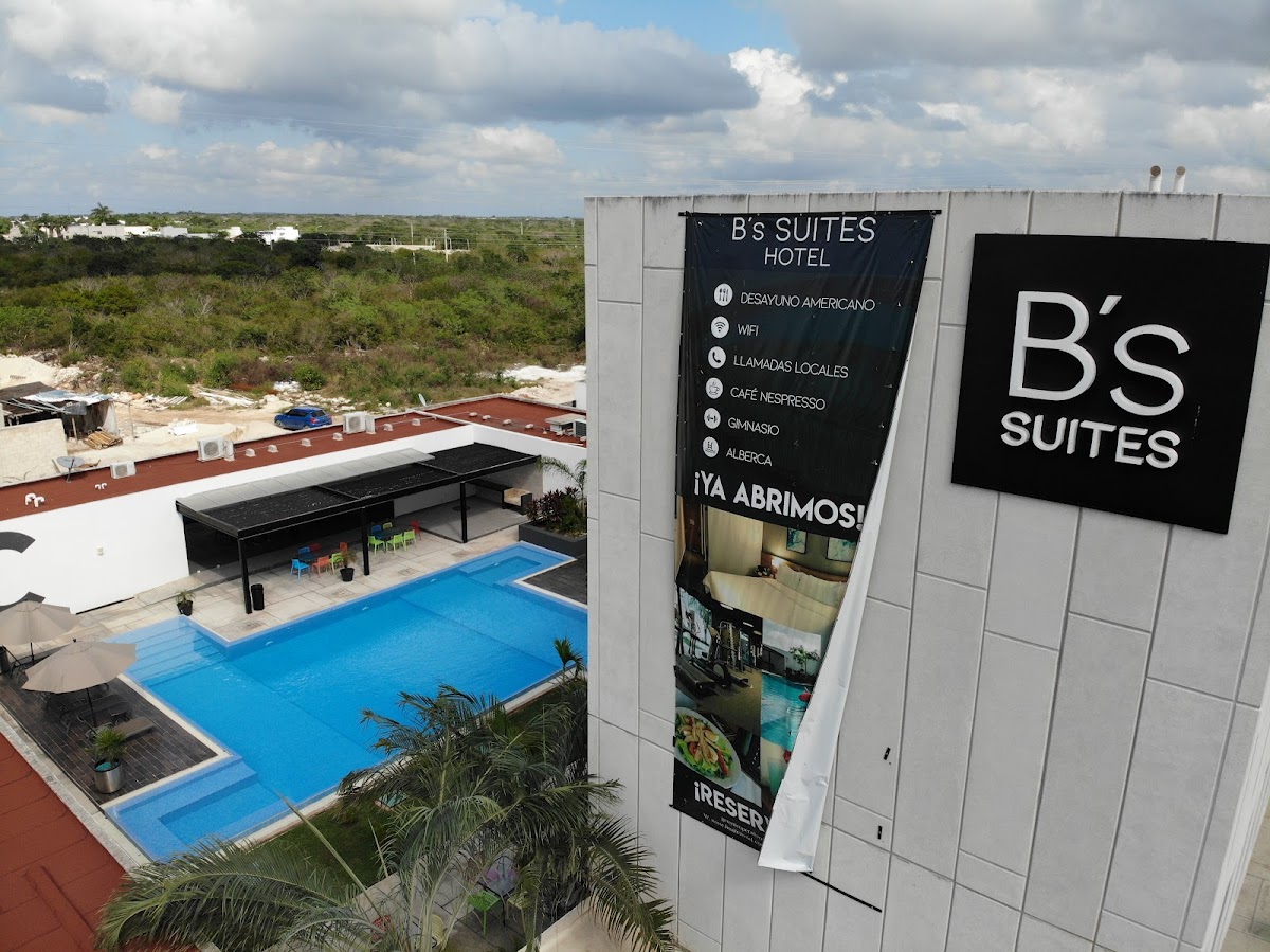 B'S SUITES photo 3