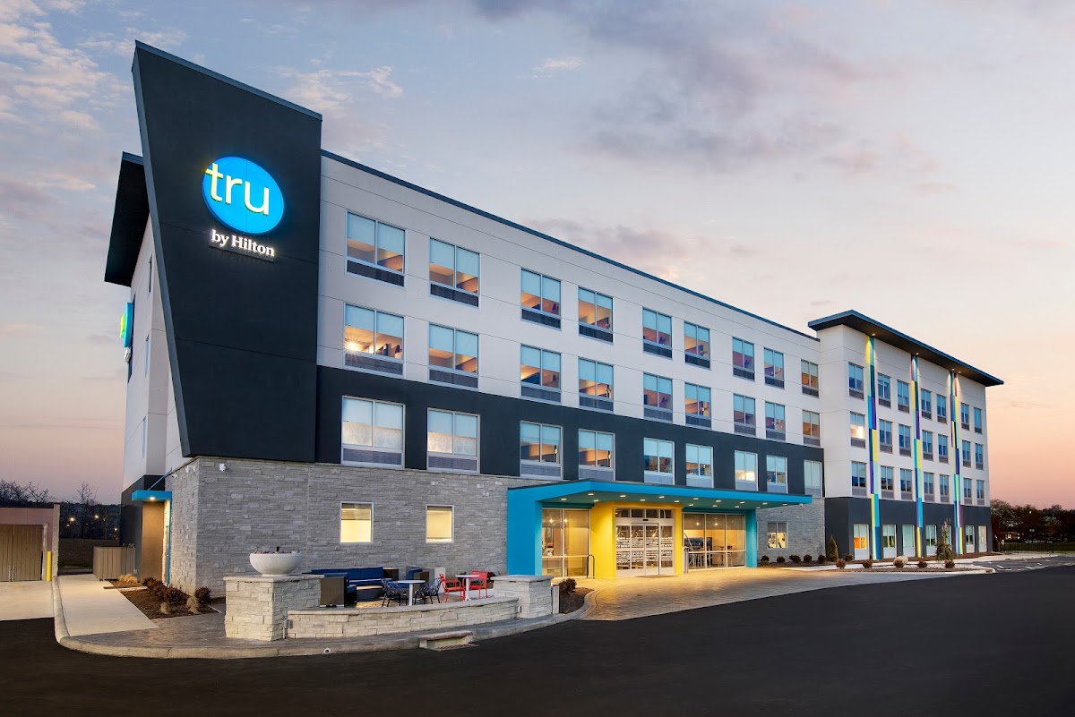 Tru by Hilton Sharonville Cincinnati