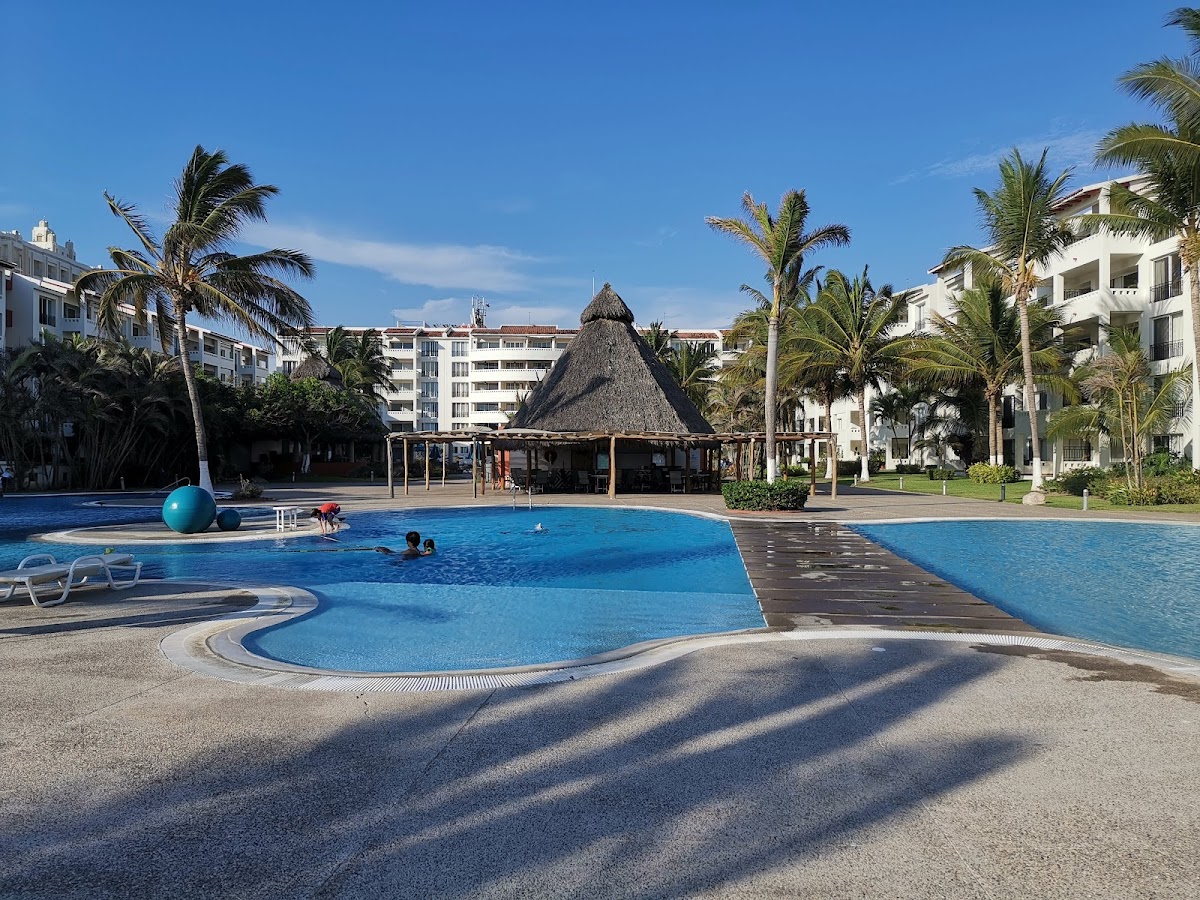 Flamingos Beach And Golf photo 3