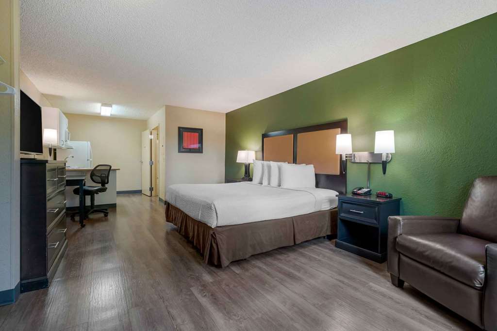 Extended Stay America Suites- Santa Rosa - South photo 2
