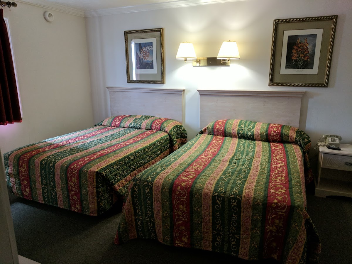Carefree Inn photo 2