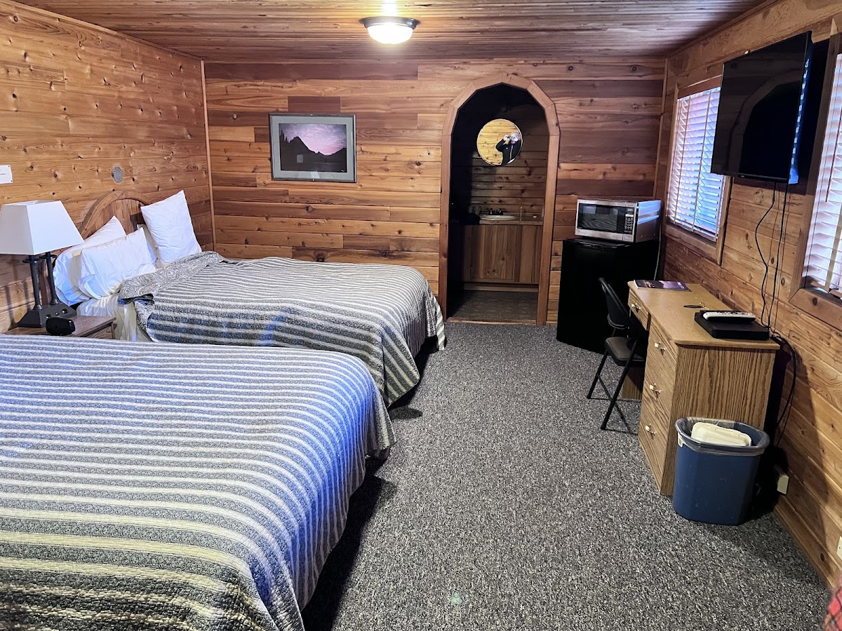 Whistling Swan Motel photo 2