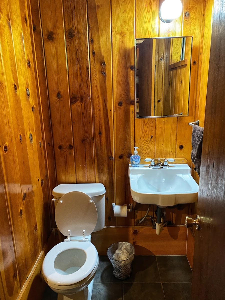 Christopher Creek Lodge photo 3