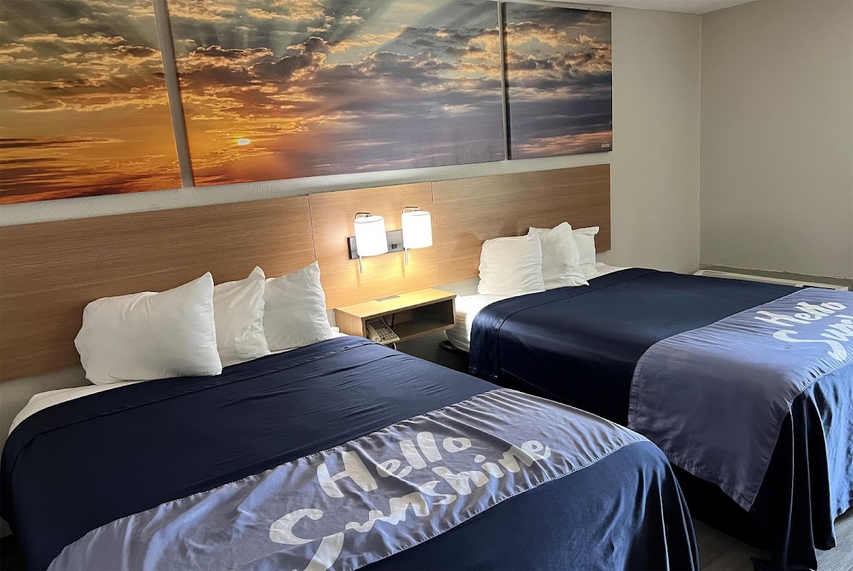 Days Inn by Wyndham West Des Moines / Clive photo 2