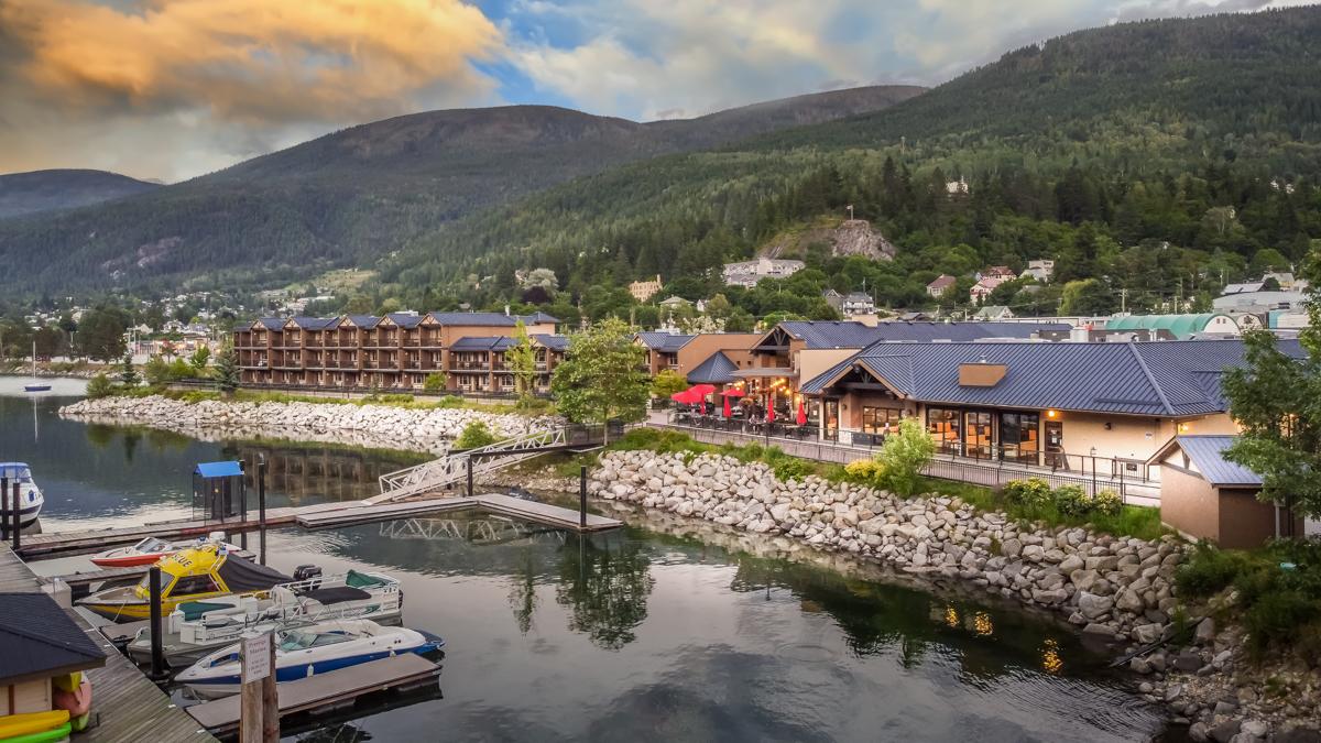 Prestige Lakeside Resort, member of WorldHotels Elite