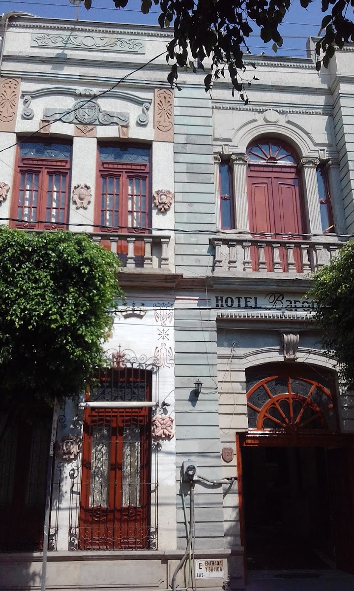 Hotel Baron Plaza photo 3