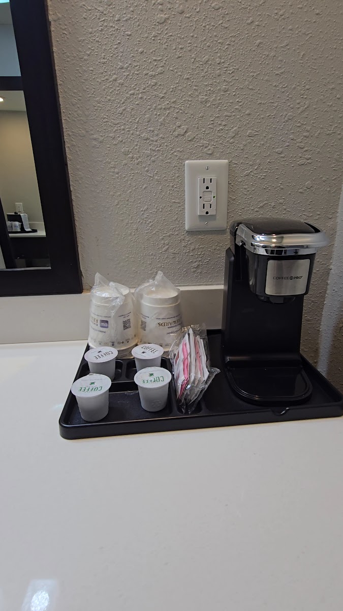 Best Western Plus Jonesboro Inn & Suites photo 2