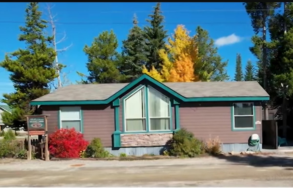 Yellowstone Wildlife Cabins & Property Management