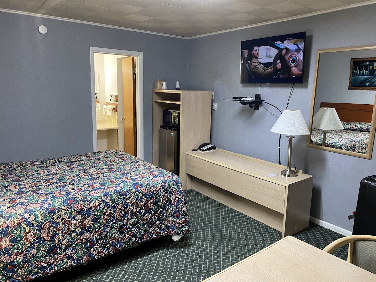 Townsman Motel photo 2