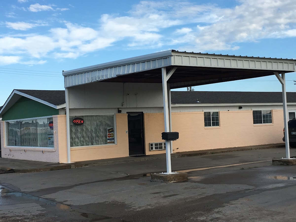 Townsman Motel photo 3