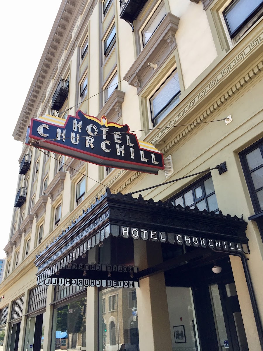 Hotel Churchill