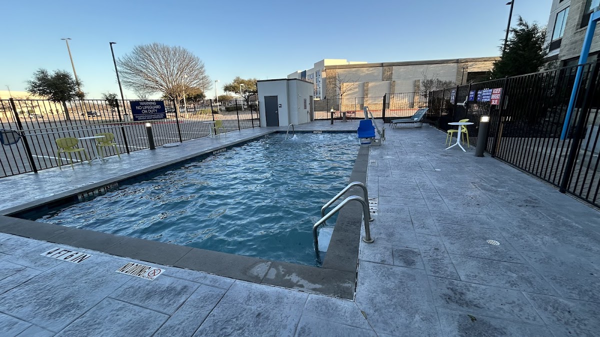 Tru by Hilton Frisco Dallas photo 3