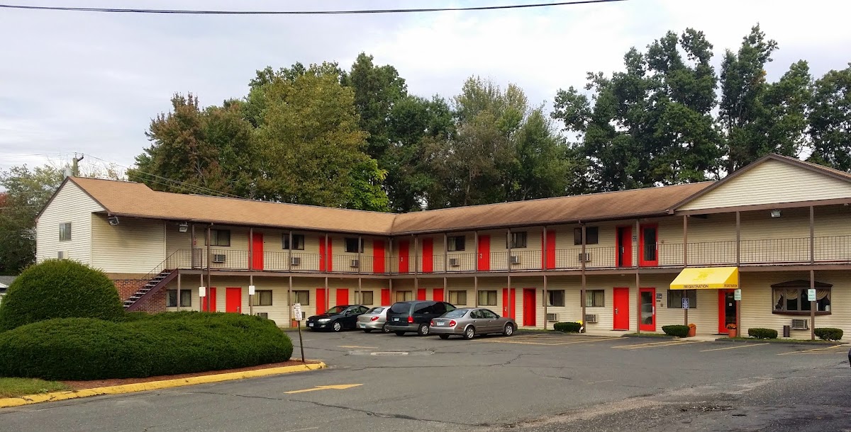 Enfield Inn
