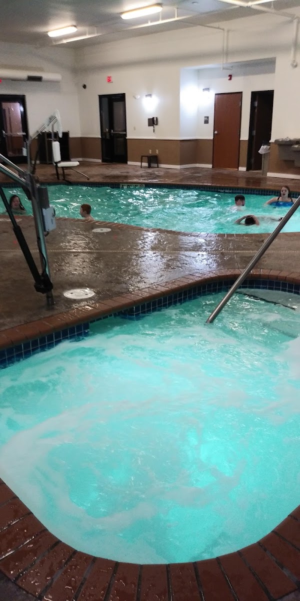 Comfort Suites Bridgeport - Clarksburg photo 3