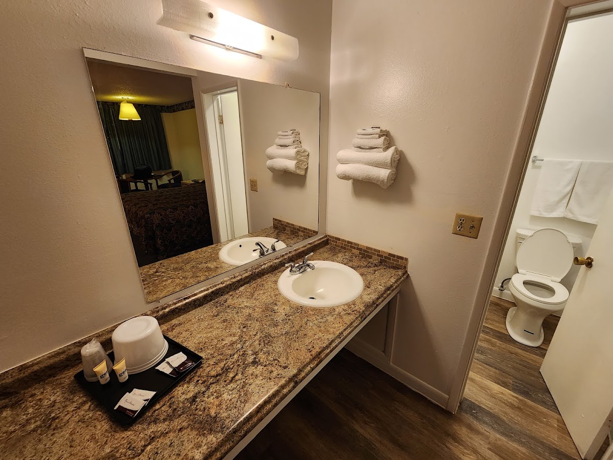 Motel 8 Willcox photo 3
