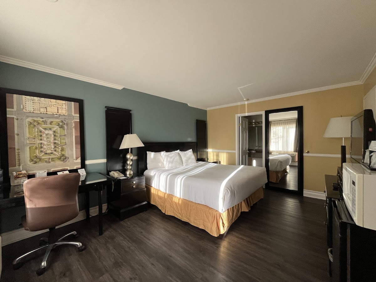 Clarion Inn Near China Lake Naval Station · photo 2