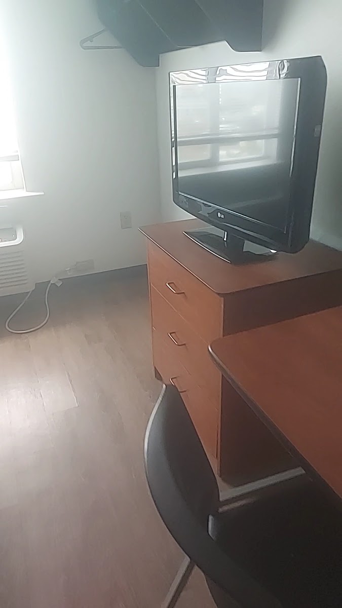 Extended Stay America Select Suites- Fort Myers photo 2