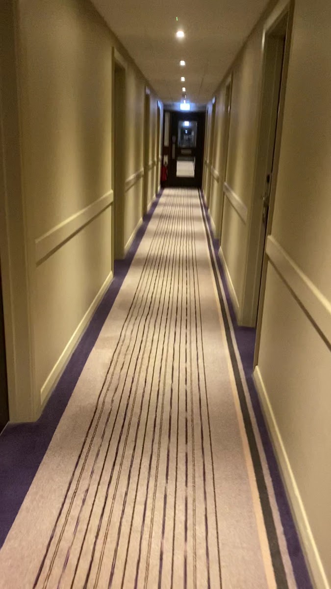 Premier Inn Blackpool (Beach) hotel photo 2