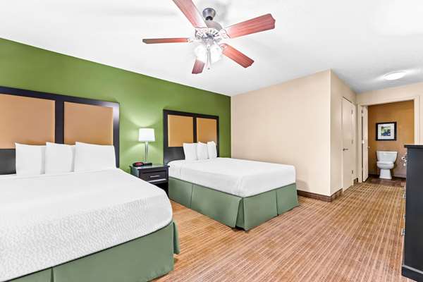 Suburban Studios Macon North photo 2