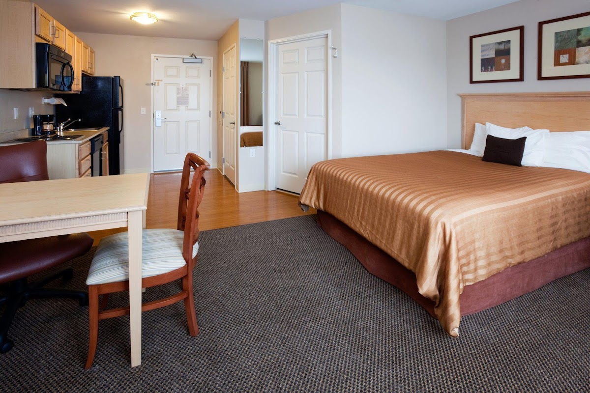 Candlewood Suites Milwaukee Brown Deer by IHG photo 2