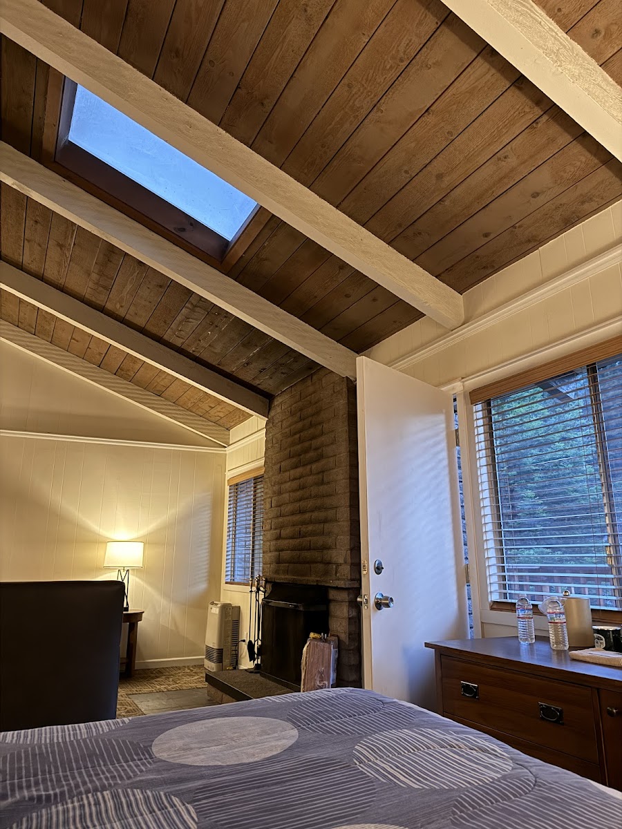 Big Sur Lodge photo 3