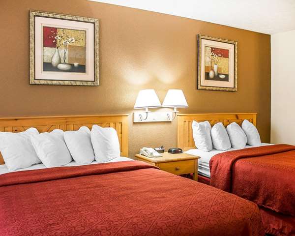 Quality Inn Elyria photo 2
