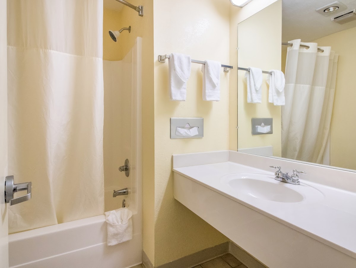 Americas Best Value Inn Clayton photo 3